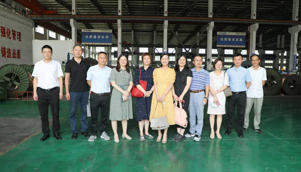 金匯鎮(zhèn)黨委委員馬莉苑等一行人員赴上海永進(jìn)電纜集團(tuán)調(diào)研！